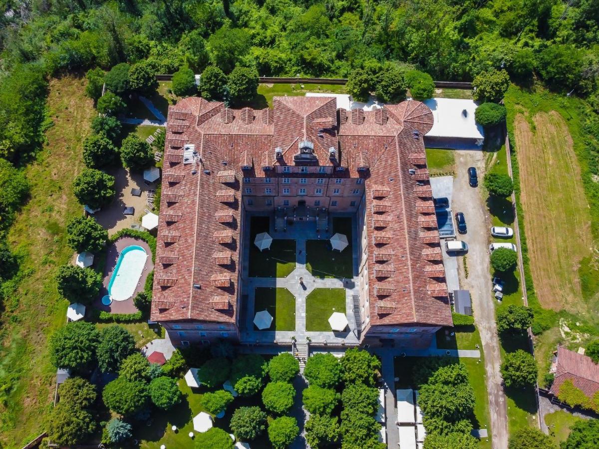 Hotel Montaldo Castle & 4*