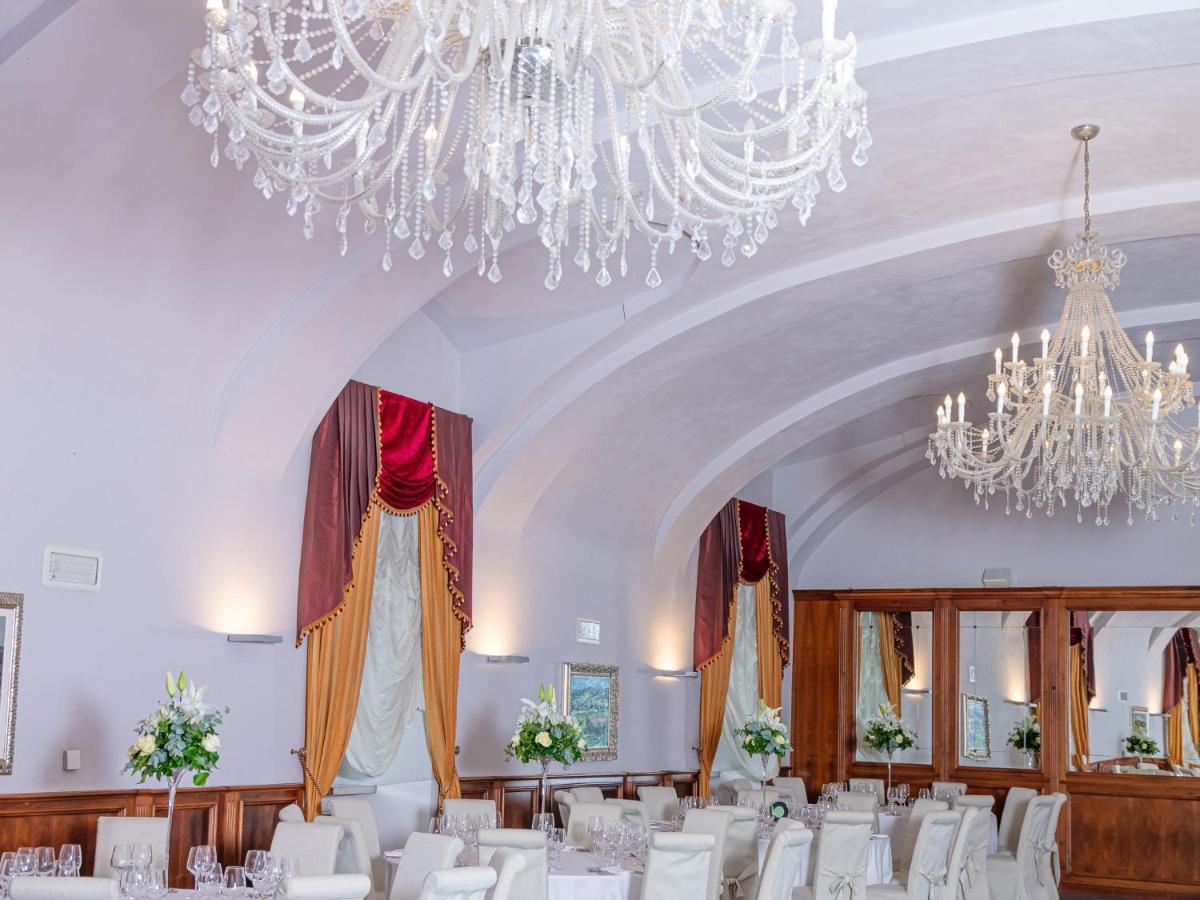 Hotel Montaldo Castle &