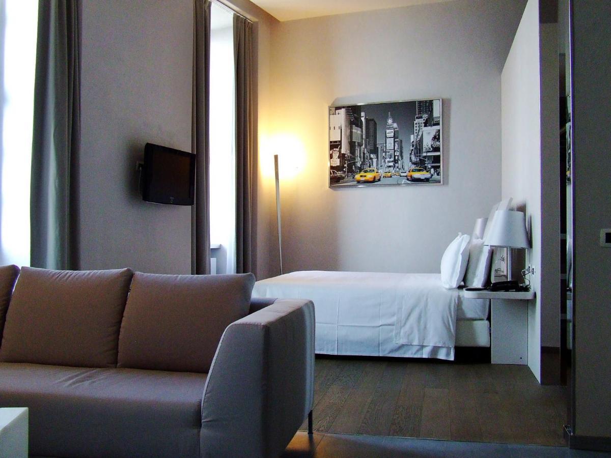 Montaldo Castle & 4* Montaldo Torinese